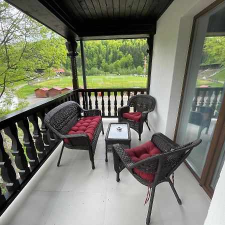 Castle Residence Apt. Eminescu Buşteni Exterior foto